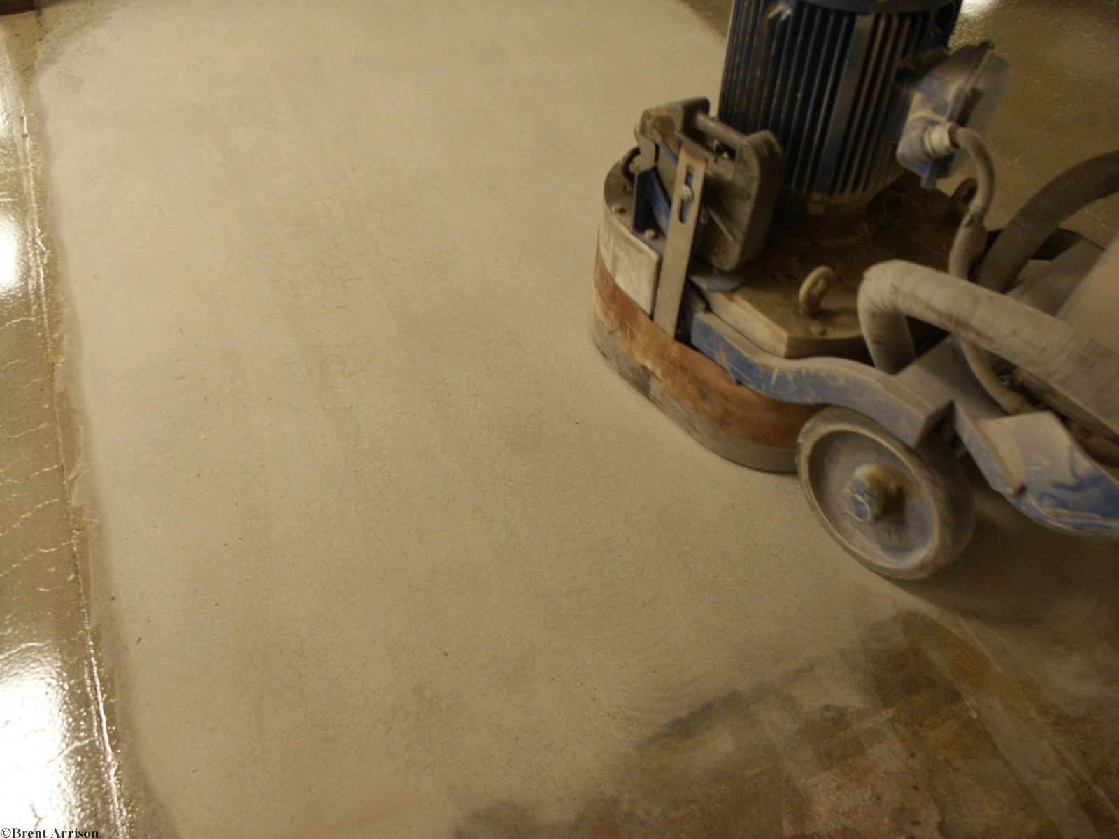  Grinding in Retail Sales area  