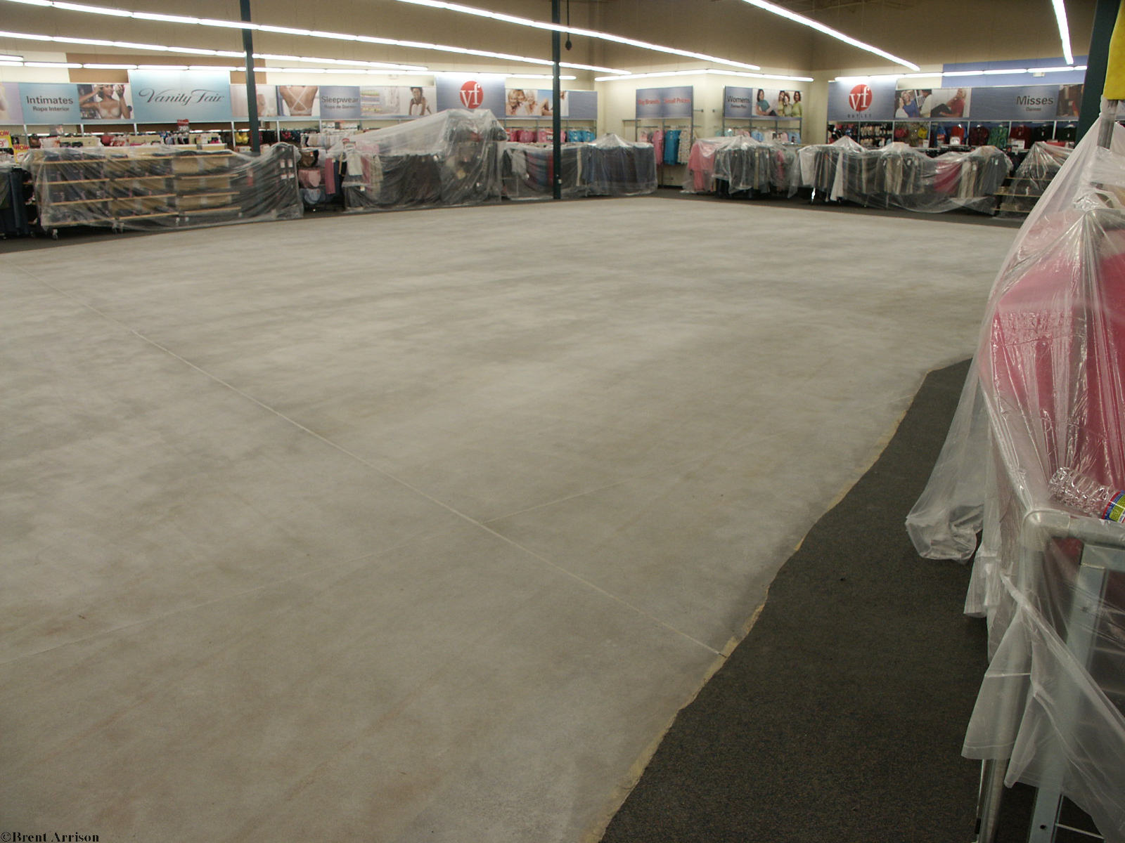  Grinding in Retail Sales area  